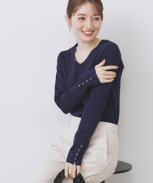 ゴールドボタンVネックニット【洗濯機OK】《6col》