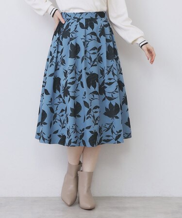 フラワータックフレアスカート【洗濯機OK/イージーアイロン/防シワ】