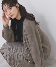 ラメフェザーヤーンVネックカーディガン【洗濯機OK】