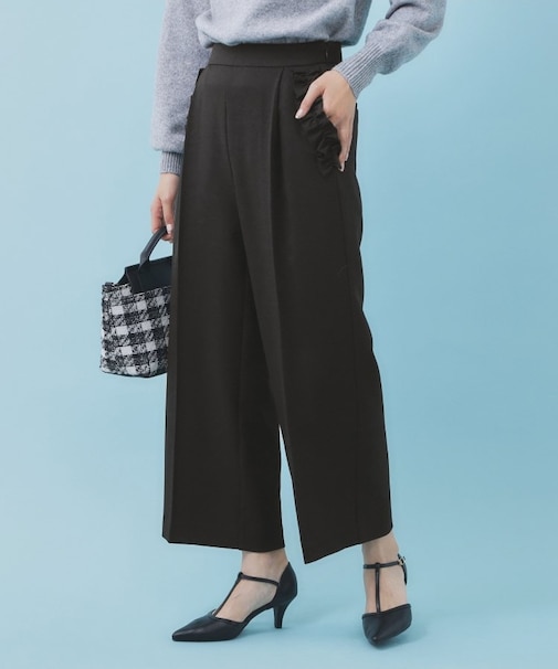 フリルポケットストレートパンツ【洗濯機可・防シワ】