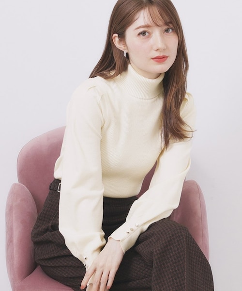 ELISABETTA FRANCHI　パフスリーブ　タートルネック　リブ　ニット タートルネックタックパフスリーブニット【洗濯機OK】｜インデックスの