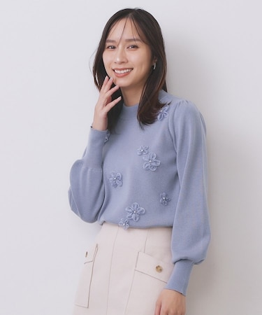 フラワーモチーフハイネックニット【洗える】