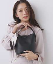 ストライプスカーフ付きミドルバッグ【2WAY】