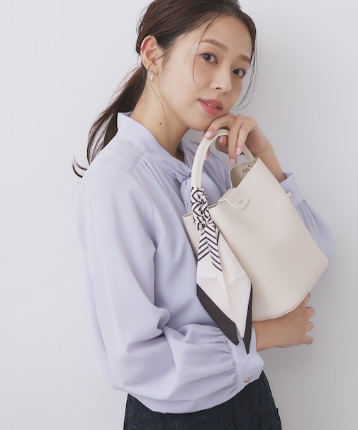 ストライプスカーフ付きミドルバッグ【2WAY】