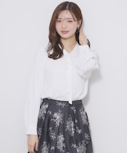 フェイクパールピンボウタイブラウス【洗濯機OK/イージーアイロン/ストレッチ】《XS-LL》