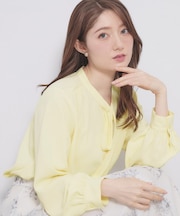 フェイクパールピンボウタイブラウス【洗濯機OK/イージーアイロン/ストレッチ】《XS-LL》