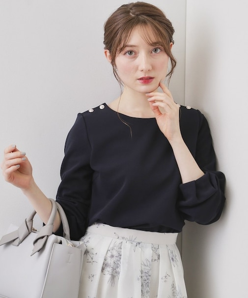 肩ボタンボートネックトップス【洗濯機OK】
