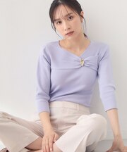 ブローチ風ゴールドパーツ付きアシメニット【洗濯機OK／坑ピル】