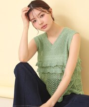 透かし編みミニペプラムノースリーブニット【洗濯機OK】