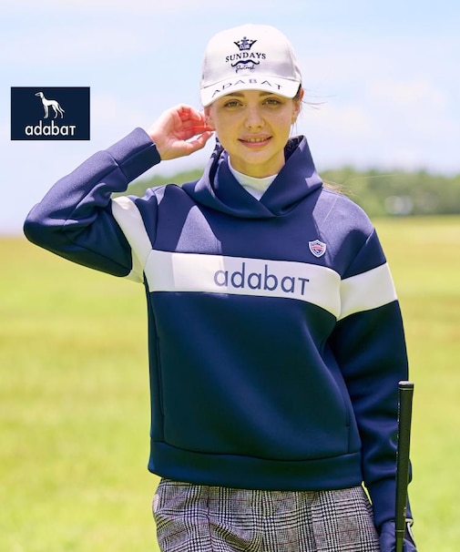 【ADABAT NAVY】ブロッキングラインロゴフーディー