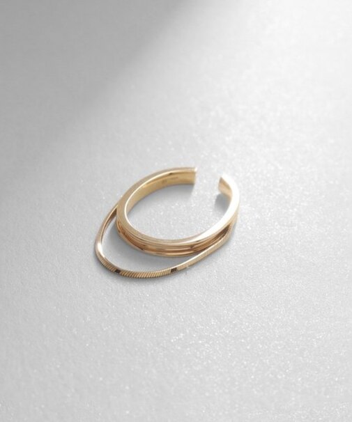 K10コンパクトチェーンドレープ イヤーカフ