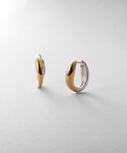 シルバー コンビカラー ハギーフープ ニュアンスピアス