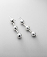 シルバー ホロウボールコネクテッドピアス