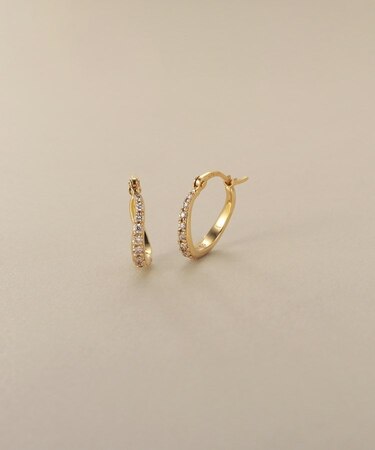 K10ダイヤモンド グラデカーブ フープピアス