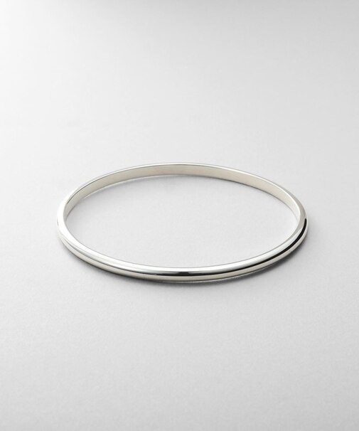 シルバー ハーフラウンドバングル