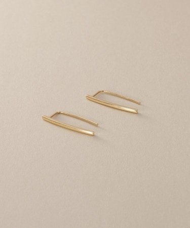 K10カーブライン フックピアス