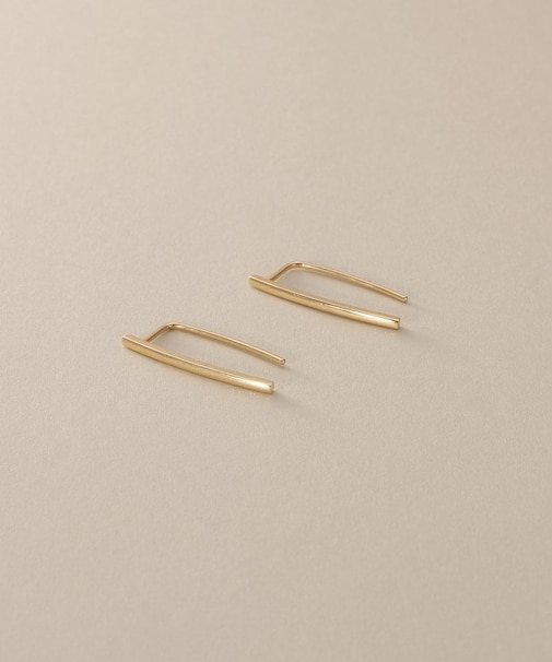 K10カーブライン フックピアス