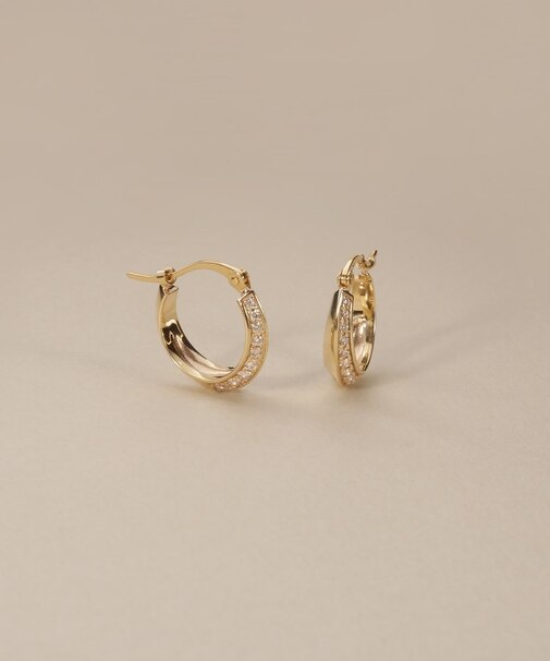 K10ダイヤモンド しのぎテーパード フープピアス