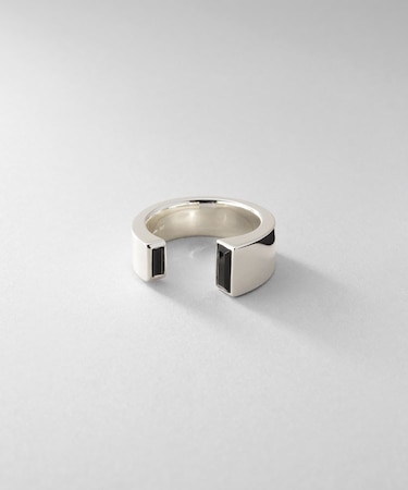 シルバー オニキス バケットカットオープンリング