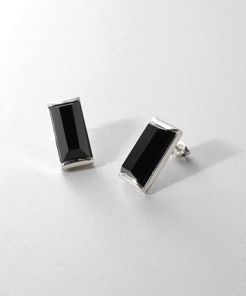 シルバー オニキス バケットカットスタッドピアス