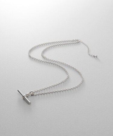 シルバー マンテルモチーフネックレス