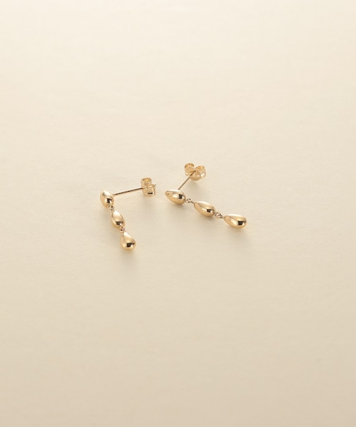 K10ホロウトリプルペアシェイプピアス