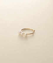 K10トリプルパールイヤーカフ