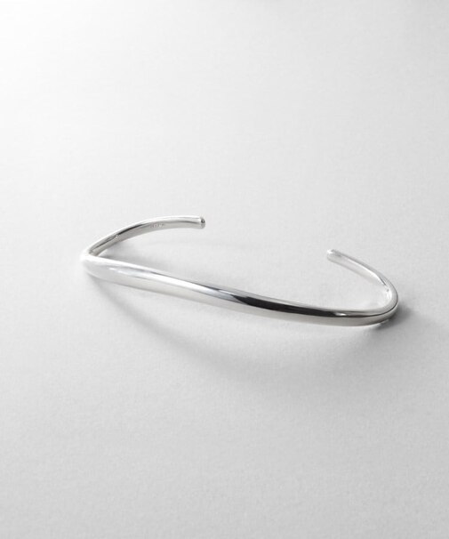 シルバー 【サステナブル】ニュアンスラインパームカフ