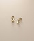 K10【サステナブル】ペアシェイプ スタッドピアス