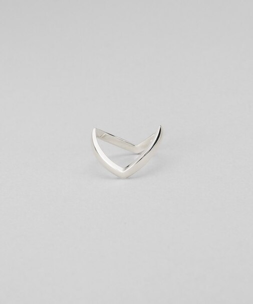 シルバー Vラインリング