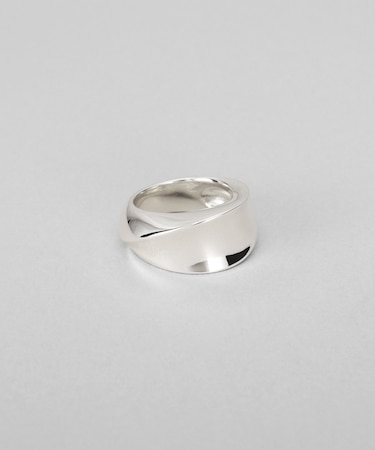 シルバー フローツイストリング