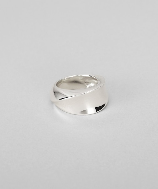 シルバー フローツイストリング