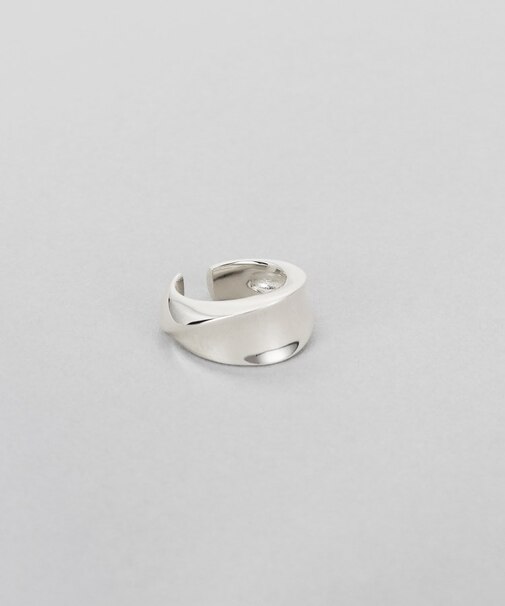 シルバー フローツイストイヤカフ