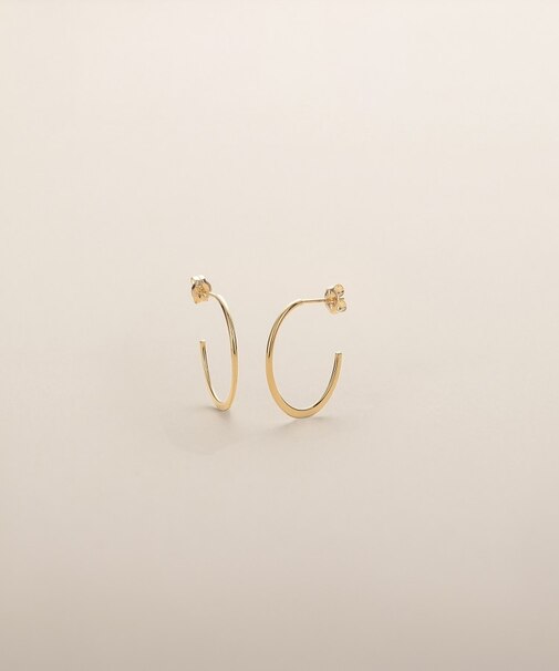 K10丸線つぶしオーバル フープピアス