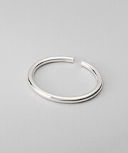 シルバー ホロウフレキシブルバングルL