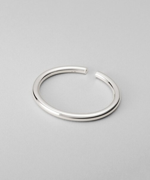 シルバー ホロウフレキシブルバングルL