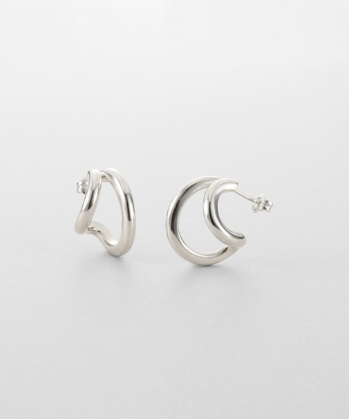 シルバー アシンメトリーフープピアス