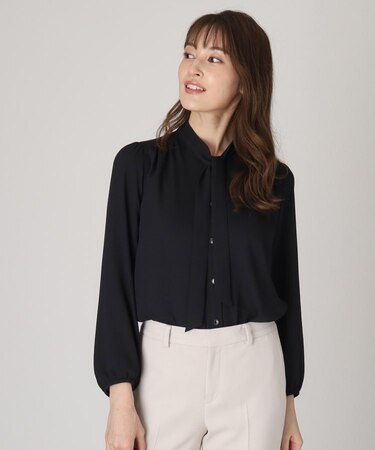 【洗える／日本製】女性らしい細ボウタイブラウス