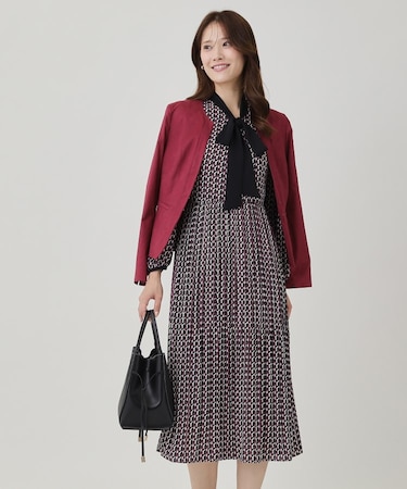 【ボウ取外し可】幾何柄プリーツワンピース