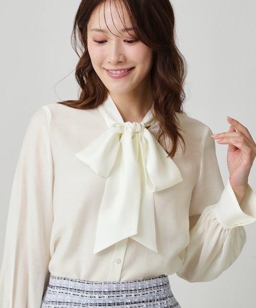 【手洗い可／日本製】シアーリボンブラウス