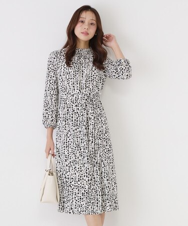 【手洗い可／日本製】幾何柄エレガントワンピース