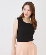 【手洗い可】スクエアノースリーブトップス