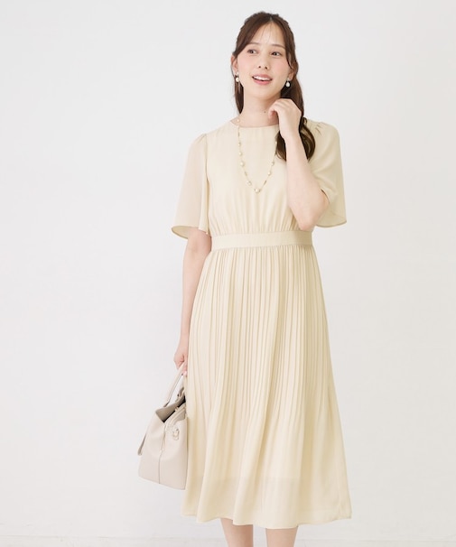 【手洗い可】プリーツ加工フレアワンピース