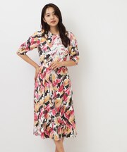 【手洗い可／日本製】花柄グラデーションワンピース
