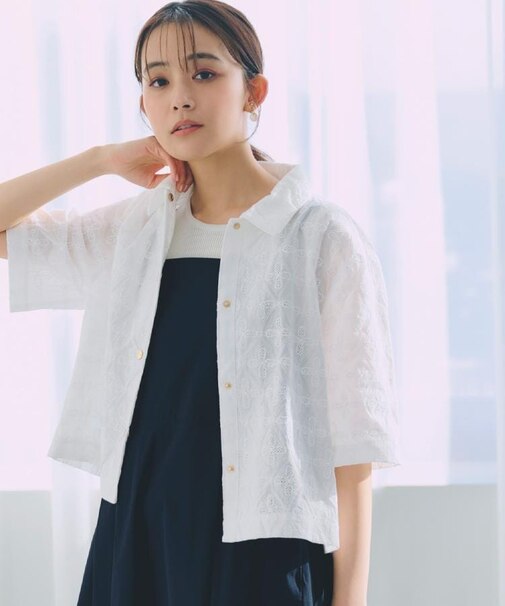 刺繍レースショートジャケット
