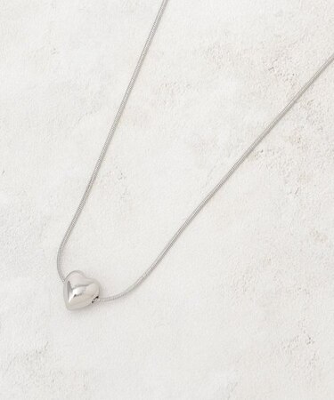 ぷっくりハートショートネックレス