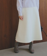 ベロアエンボススカート