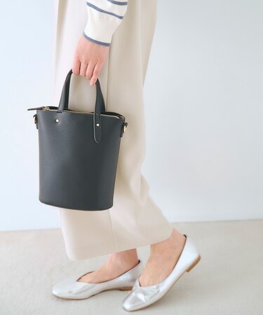 アシメハンドルバケツ2WAYトート【入卒対応可】