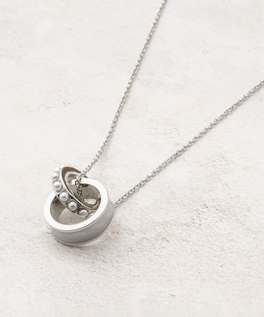 フェイクパールエポリングネックレス