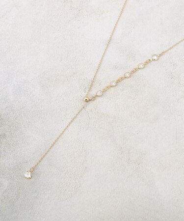 ビジューラインY字スライドネックレス